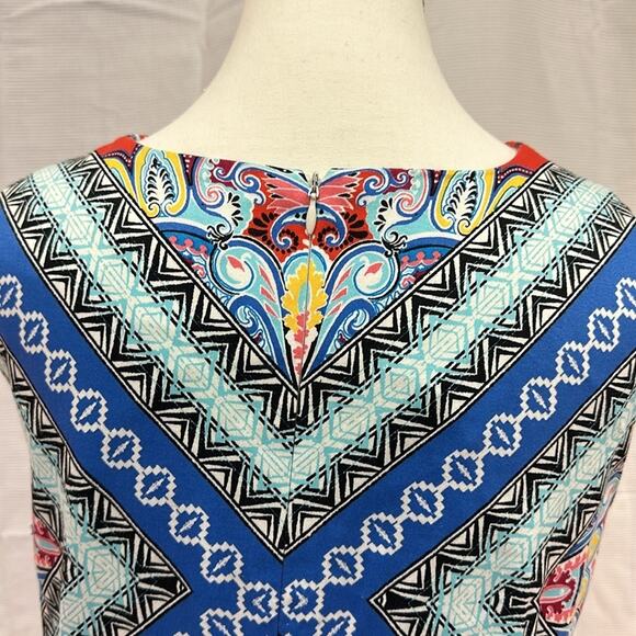 Maggy L Tank Dress Size 18 Vibrant Color Pattern 35" Length 22" Bust - Picture 5 of 8
